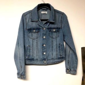 Ci Sono Denim Collection
Jean Jacket